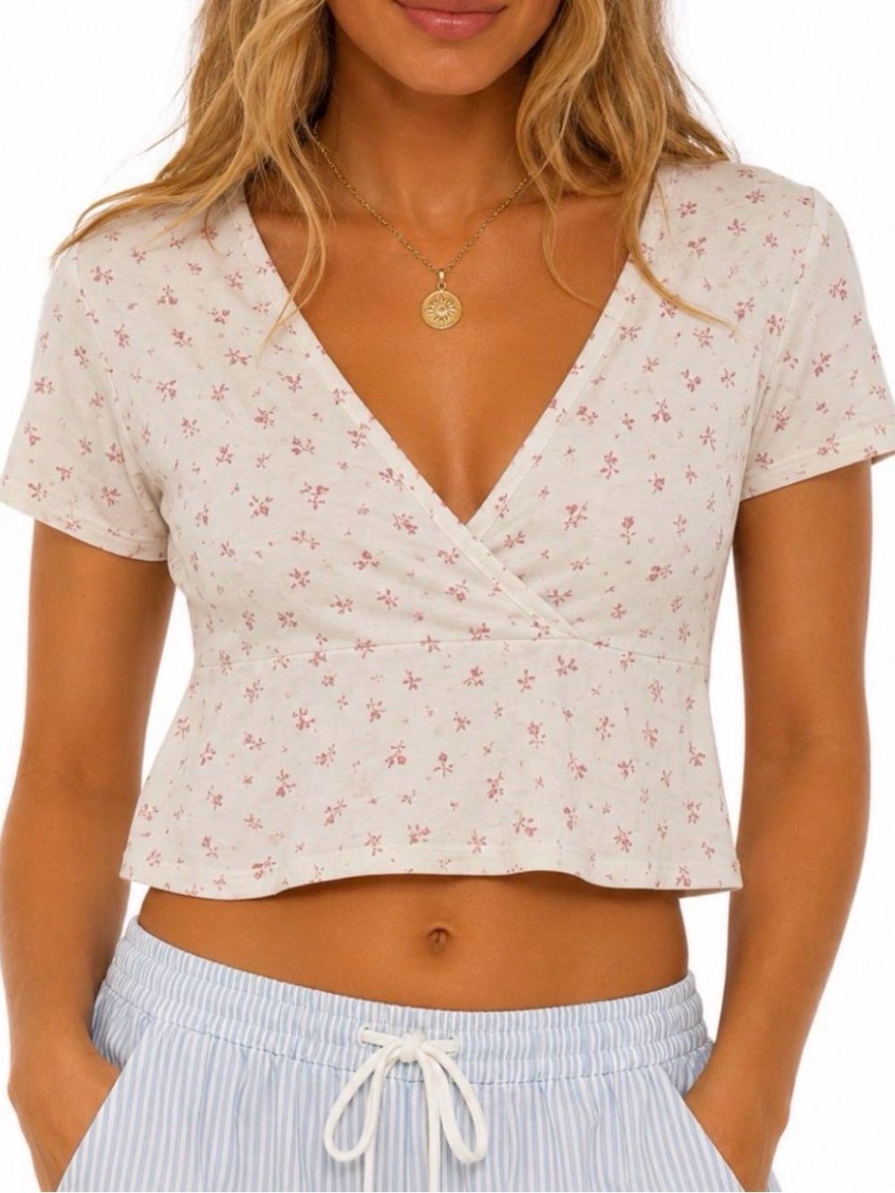 BRANDY MELVILLE COCO FLORAL WRAP CROP TOP